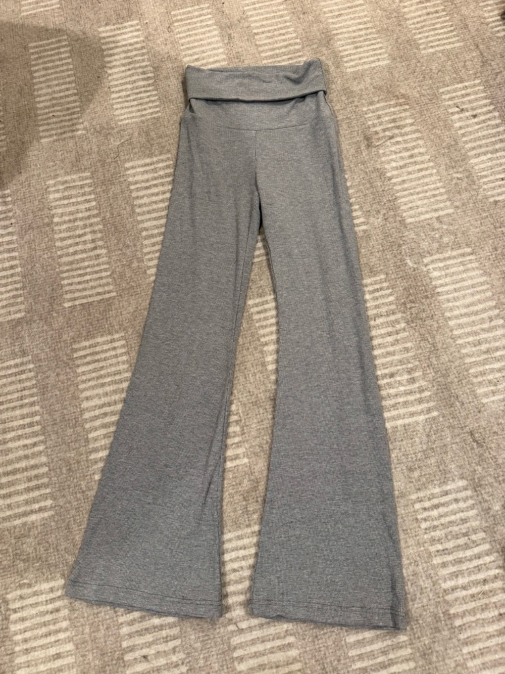 New SKIMS Soft Lounge Foldover Pant in Graphite XXS - petite - Picture 4 of 5